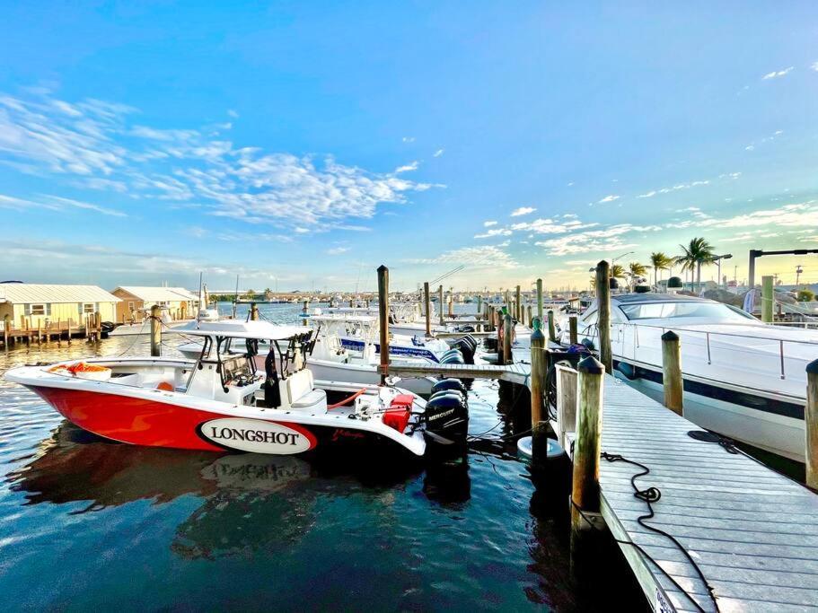 Вилла St Kitts - Downtown Waterfront Penthouse Pool Dock Parking Ки-Уэст Экстерьер фото