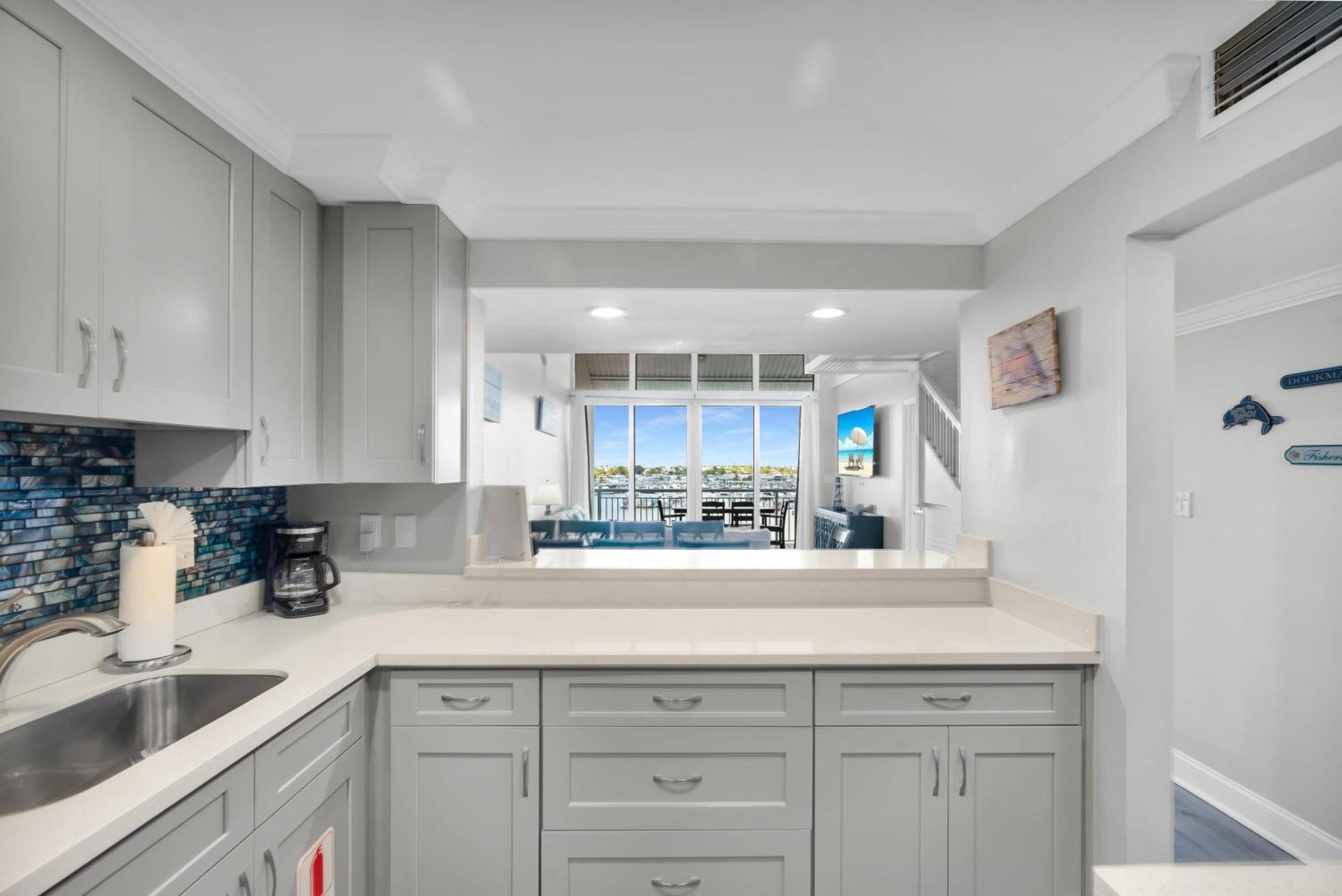 Вилла St Kitts - Downtown Waterfront Penthouse Pool Dock Parking Ки-Уэст Экстерьер фото