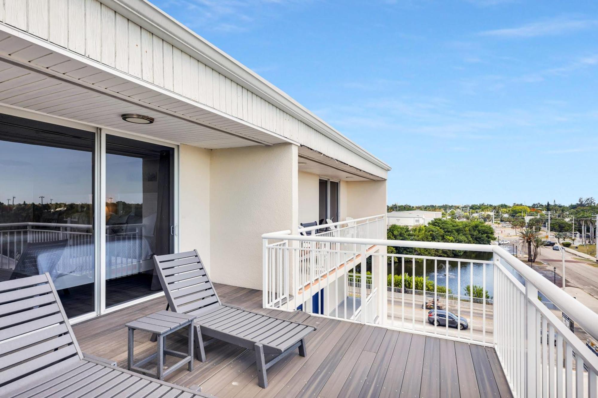 Вилла St Kitts - Downtown Waterfront Penthouse Pool Dock Parking Ки-Уэст Экстерьер фото